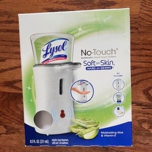 Lysol Moisturizing Aloe & Vitamin No Touch Hand Soap Starter Kit Refill Included